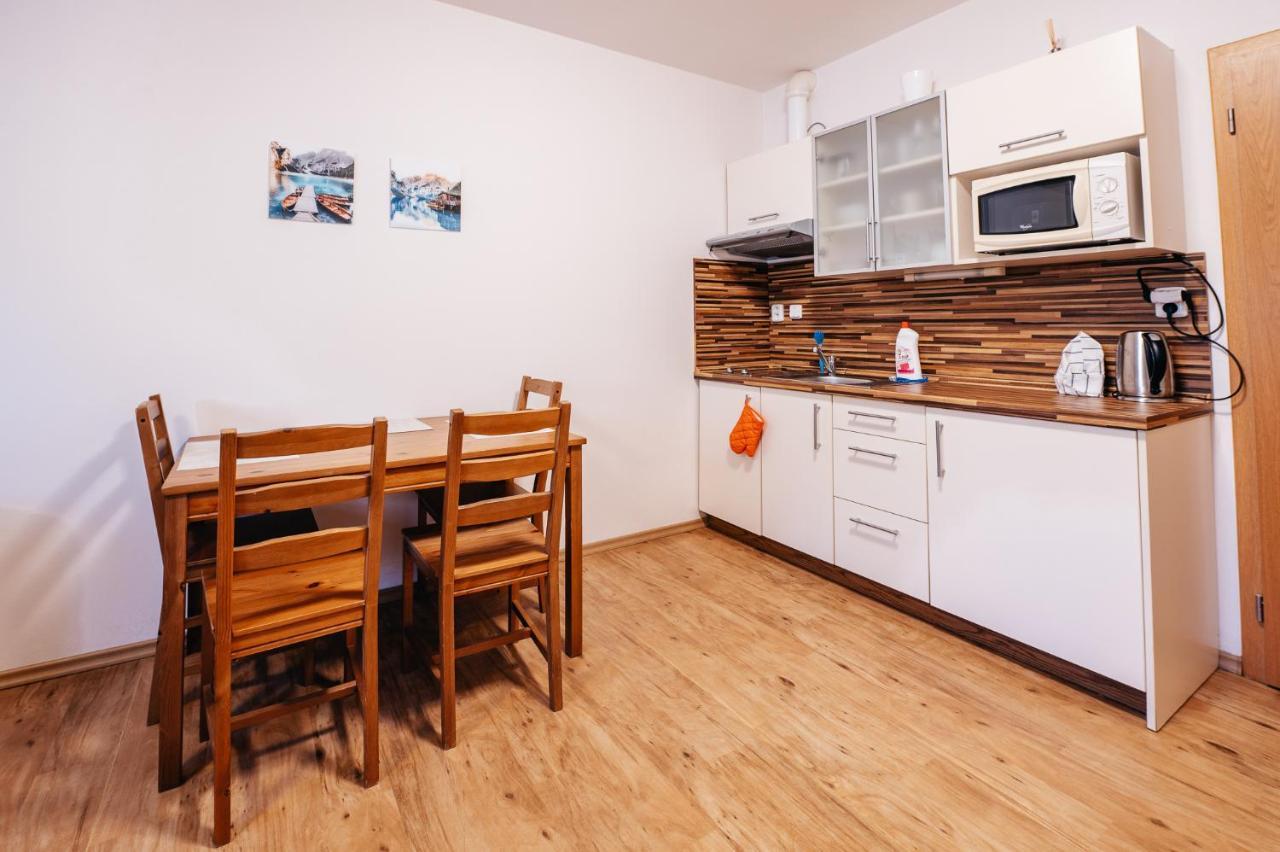 Lipno Nad Vltavou - Apartman 23 - Wifi, Parking, Netflix Eksteriør billede