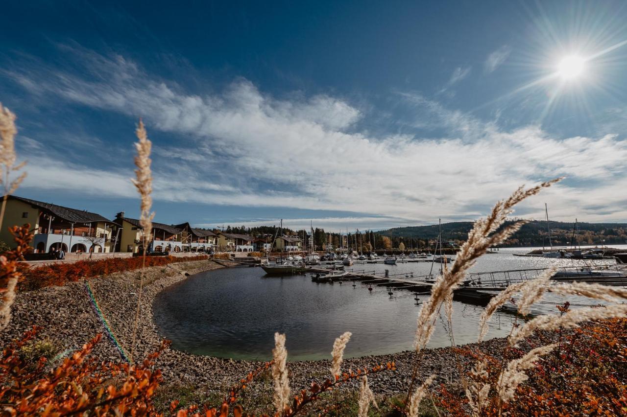 Lipno Nad Vltavou - Apartman 23 - Wifi, Parking, Netflix Eksteriør billede