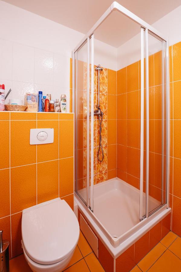 Lipno Nad Vltavou - Apartman 23 - Wifi, Parking, Netflix Eksteriør billede