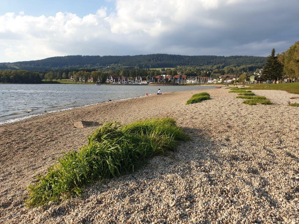 Lipno Nad Vltavou - Apartman 23 - Wifi, Parking, Netflix Eksteriør billede